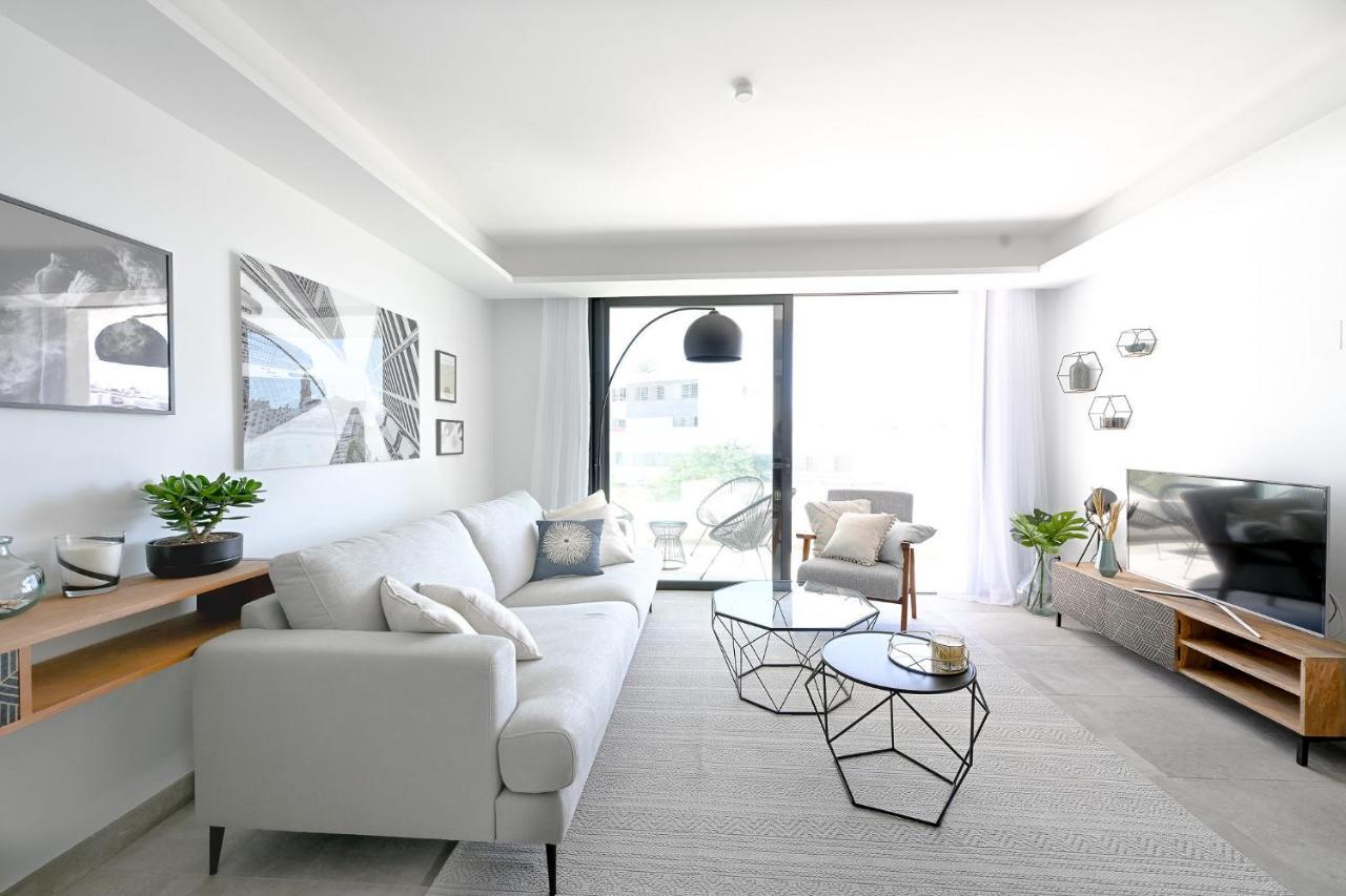 Seashell Infinity Luxury Apartment Estepona Dış mekan fotoğraf