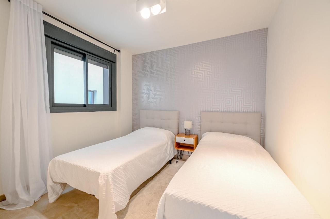 Seashell Infinity Luxury Apartment Estepona Dış mekan fotoğraf