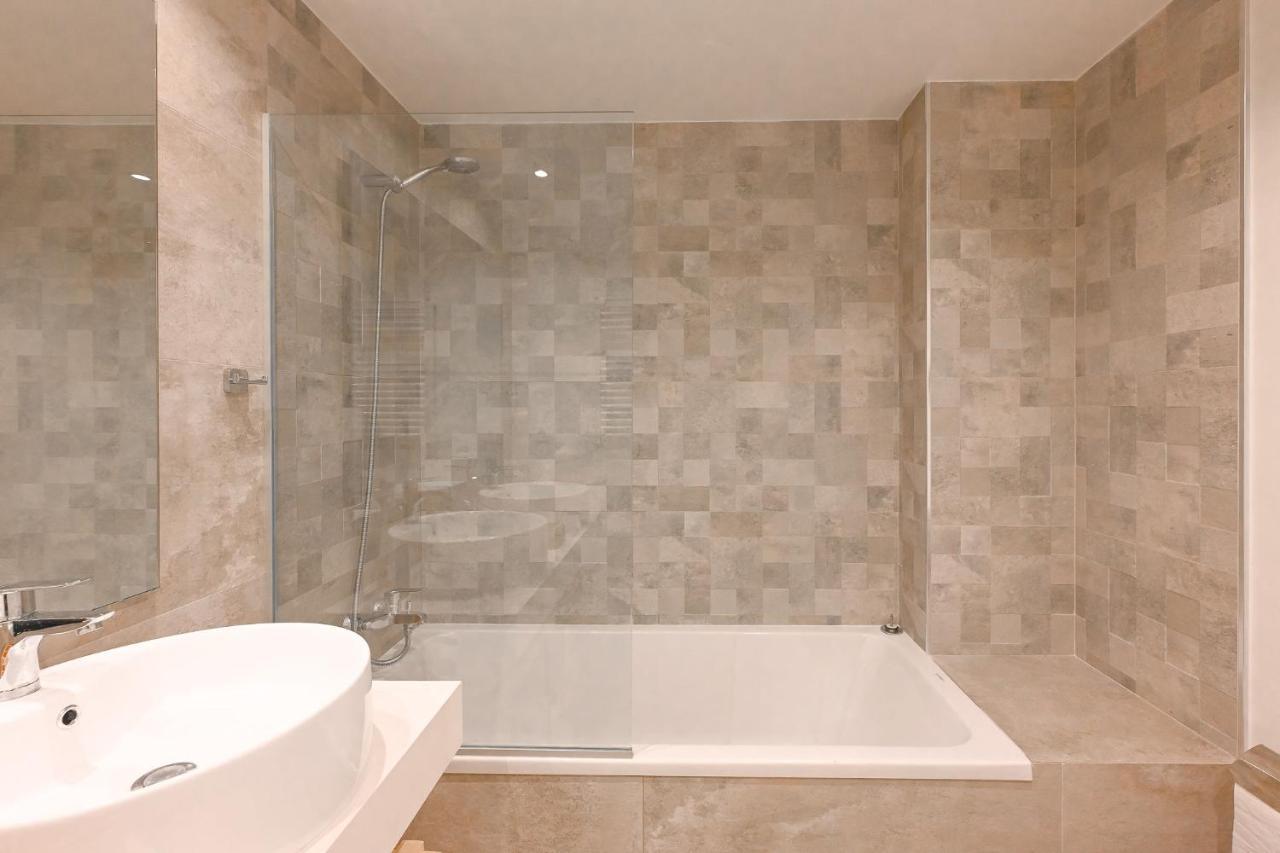 Seashell Infinity Luxury Apartment Estepona Dış mekan fotoğraf